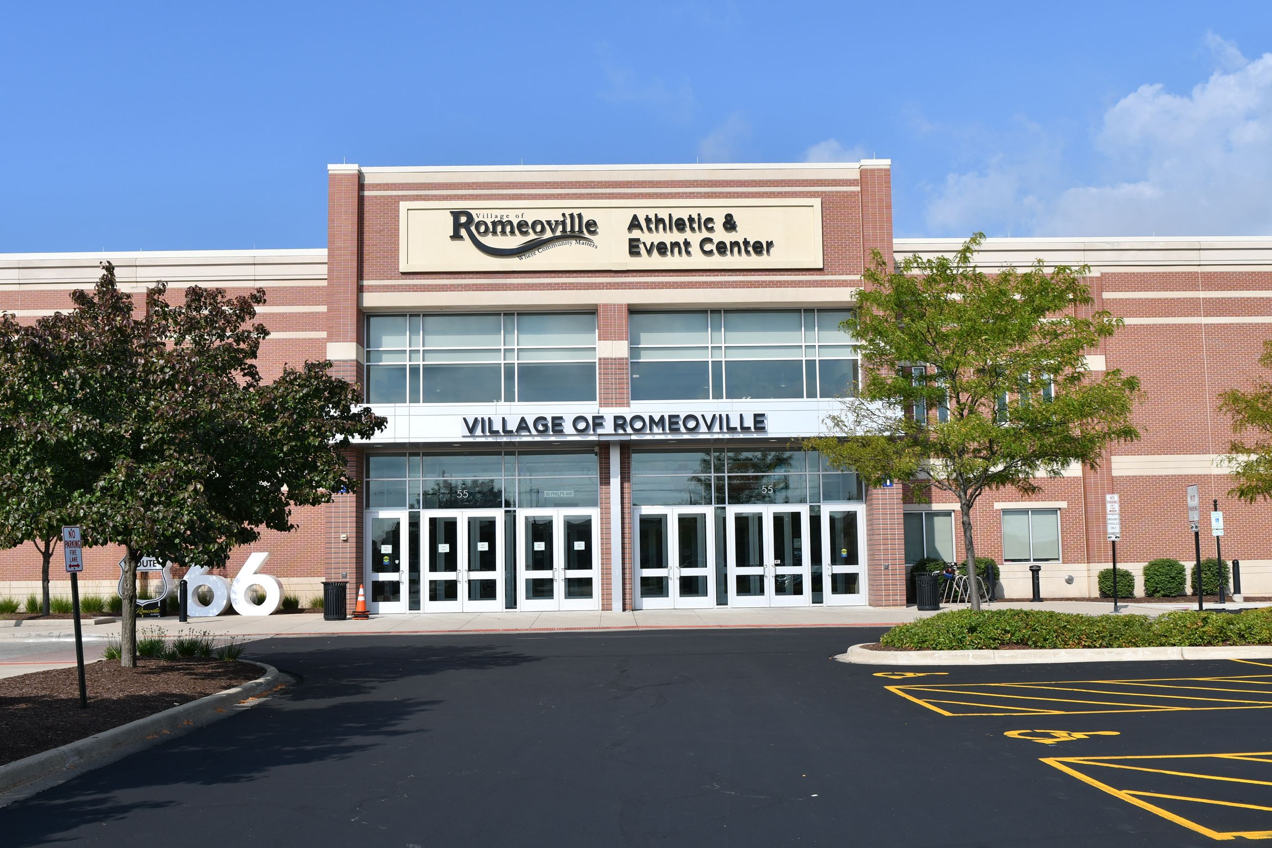 2022-08-29 AE Exterior (2)