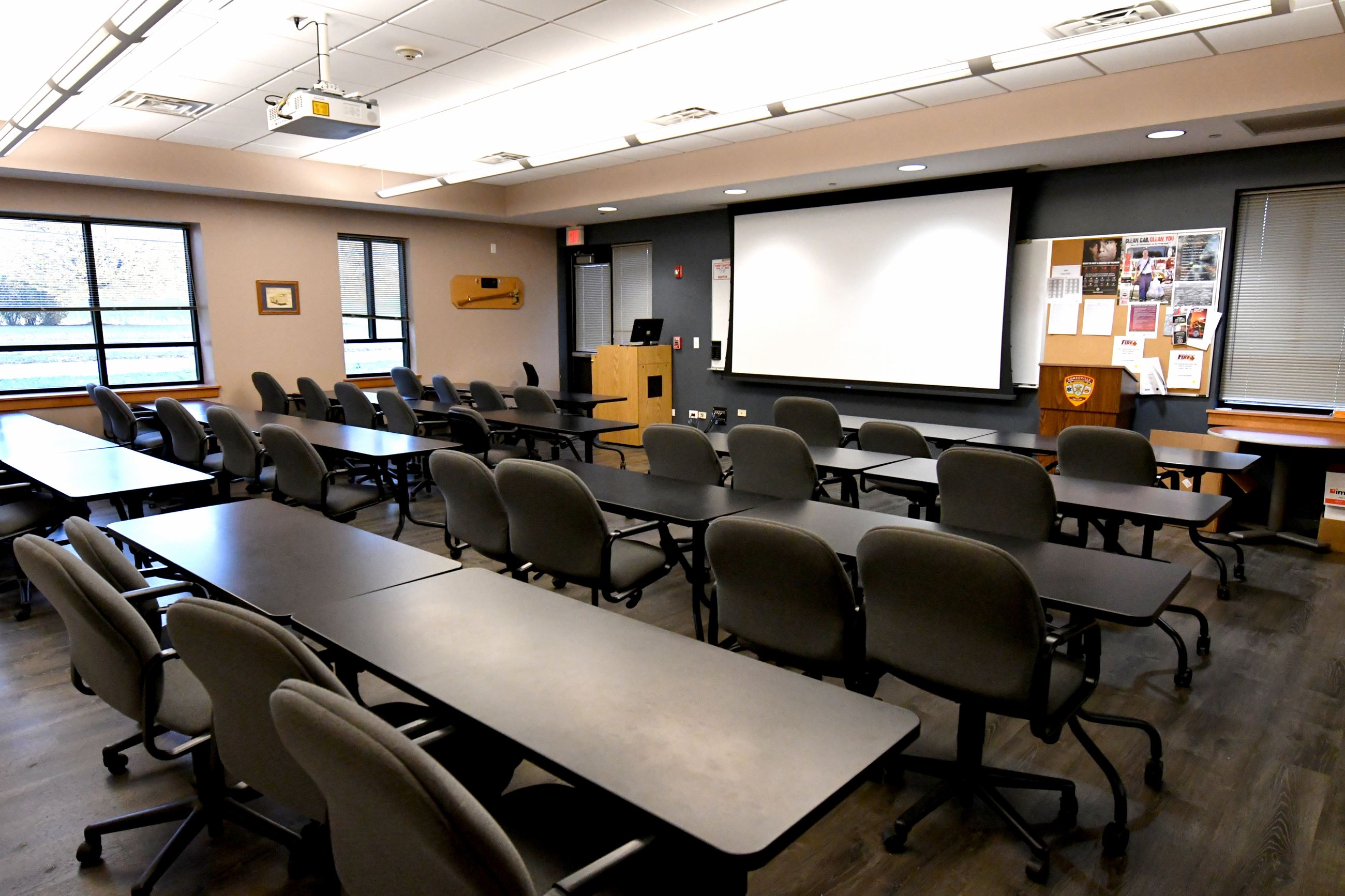 2022-10-25 Fire Department Community Room 2 photo 2