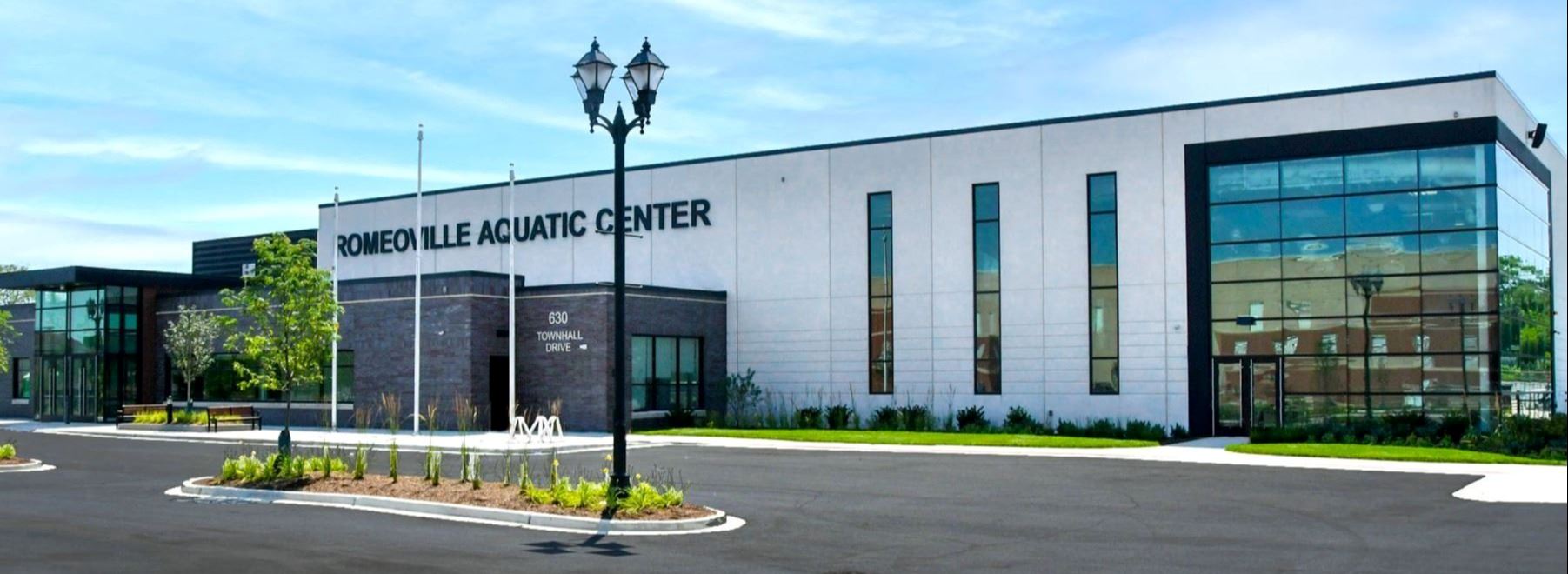 Aquatic Center 